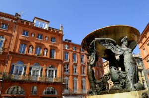 Alt tag not provided for image https://www.airfarewatchdog.com/blog/wp-content/uploads/sites/26/2015/06/toulousefountain-300x198.jpg